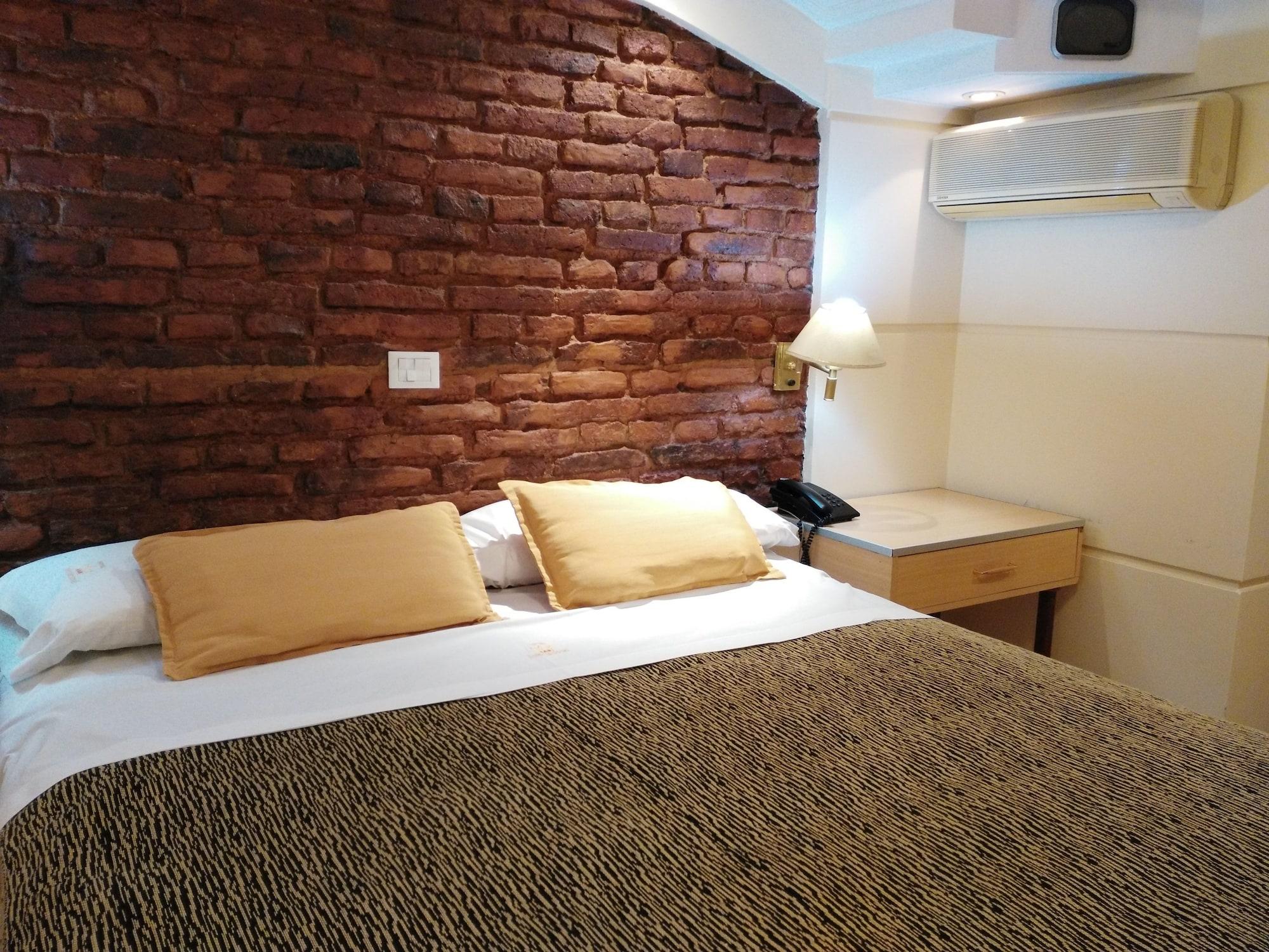 Hotel A&B Internacional Buenos Aires Luaran gambar