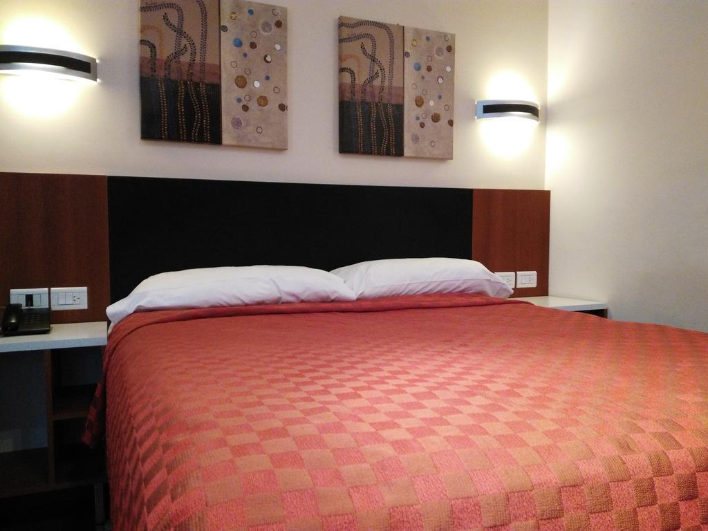 Hotel A&B Internacional Buenos Aires Luaran gambar