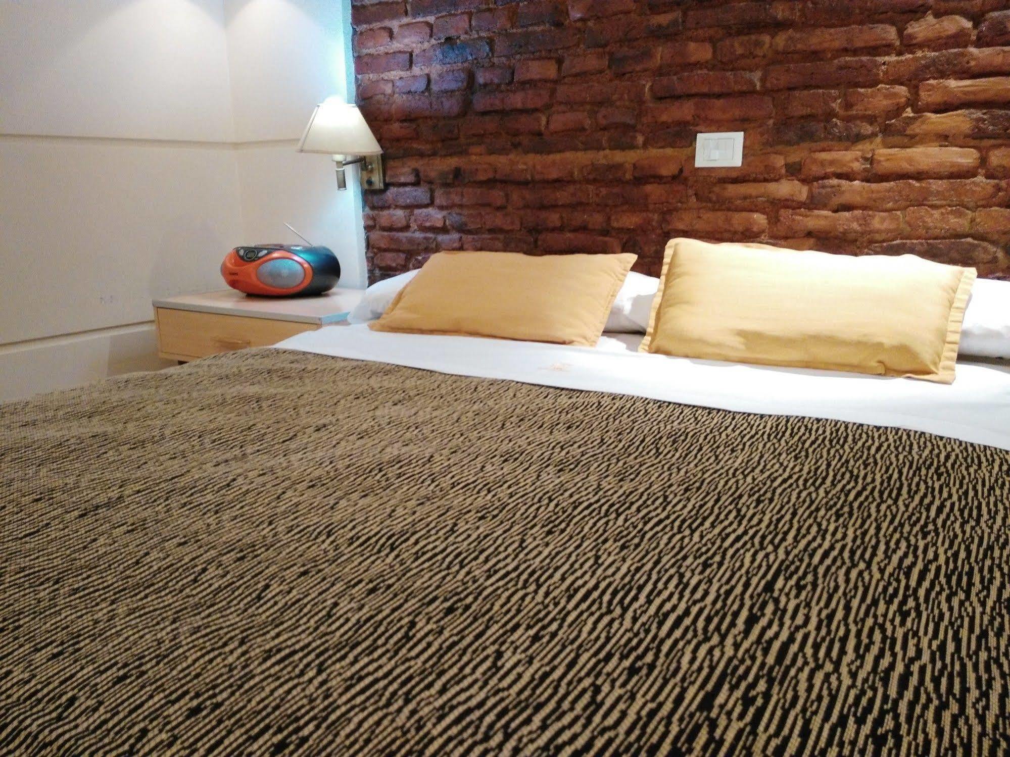 Hotel A&B Internacional Buenos Aires Luaran gambar